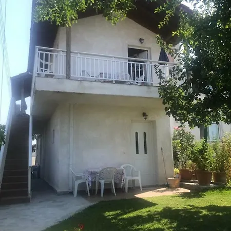 Katerina Rooms Nea Kallikrateia Exterior photo